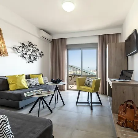 Aparthotel Mirage 2*